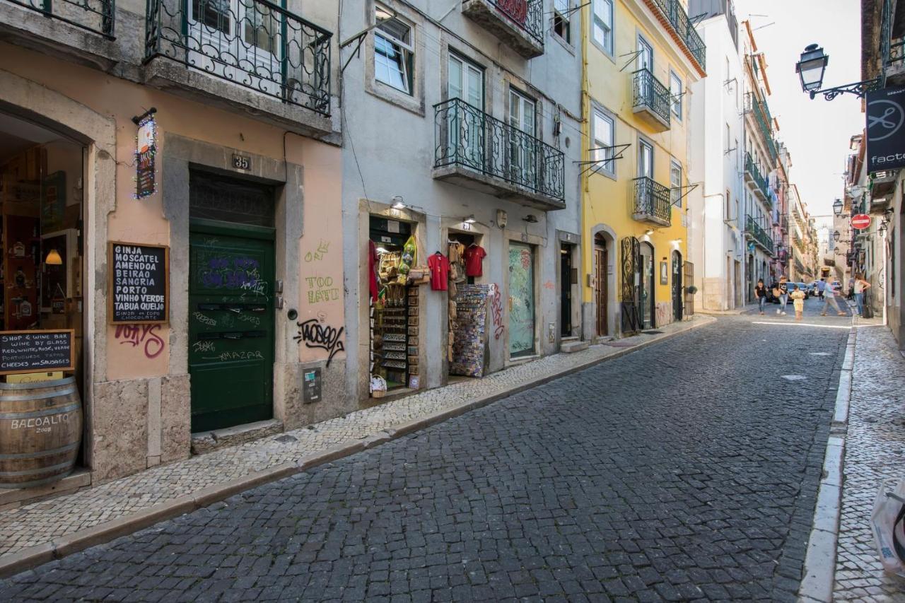 Lovelystay - Bairro Alto Terrace Wonder Lisbon Bagian luar foto