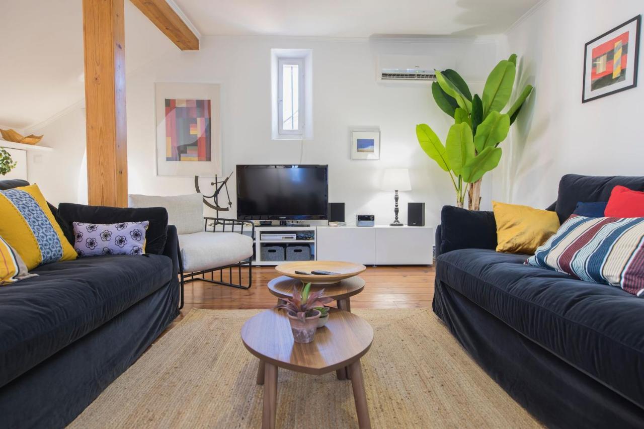 Lovelystay - Bairro Alto Terrace Wonder Lisbon Bagian luar foto